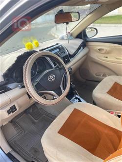 تۆیۆتا یارس